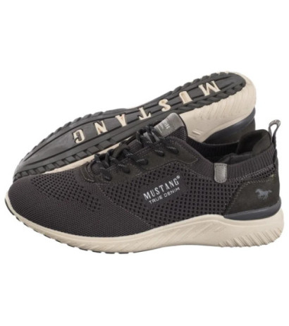 Mustang Czarne 4132-310-20 (MU590-a) spordijalatsid