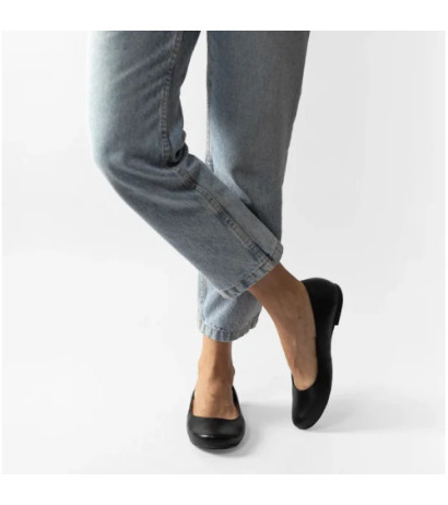 Maciejka Czarne 00903-01 (MA37-b) ballerinas