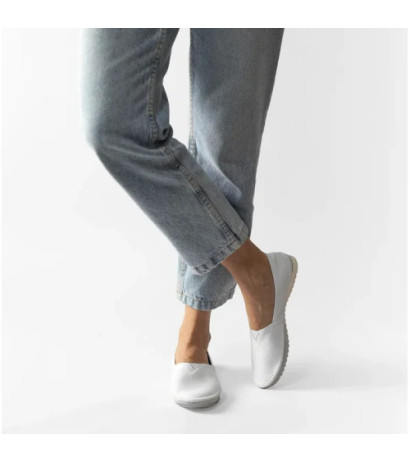 Maciejka Białe 01930-11/00-0 (MA124-b) kurpes