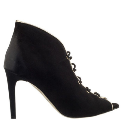 Carinii Czarne B3928 (CI214-a) bateliai