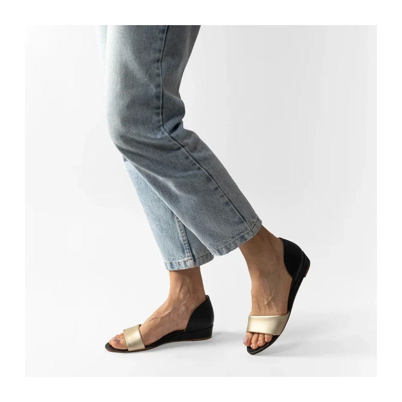 Maciejka Czarne/Złote 01971-46/00-5 (MA346-b) sandals