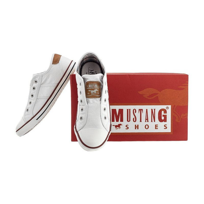 Mustang Białe 1099-409-1 (MU319-d) kurpes