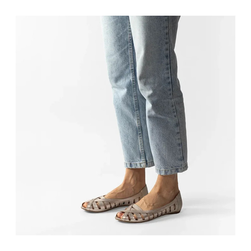 Maciejka Złote 04506-25/00-5 (MA575-b) ballerinas