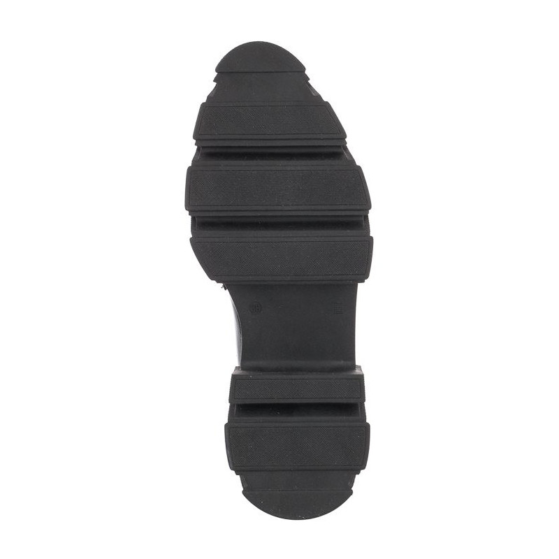 Carinii Czarne B8106/M-070-000-000-F22 (CI648-a) kurpes