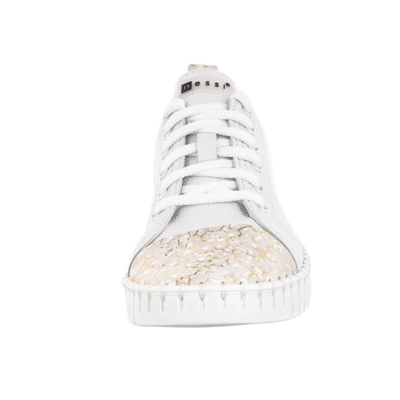 Nessi Białe 22169 (NE285-a) batai