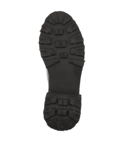 Venezia Czarne Lakierowane 0010556R 85 Black (VE727-a) batai