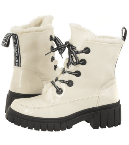 Artiker Białe 51C0276 (AR94-a) batai