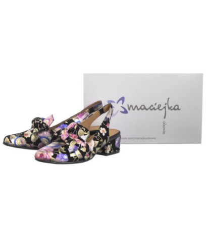 Maciejka Czarne w Kwiaty N6539-43/00-1 (MA1206-d) bateliai