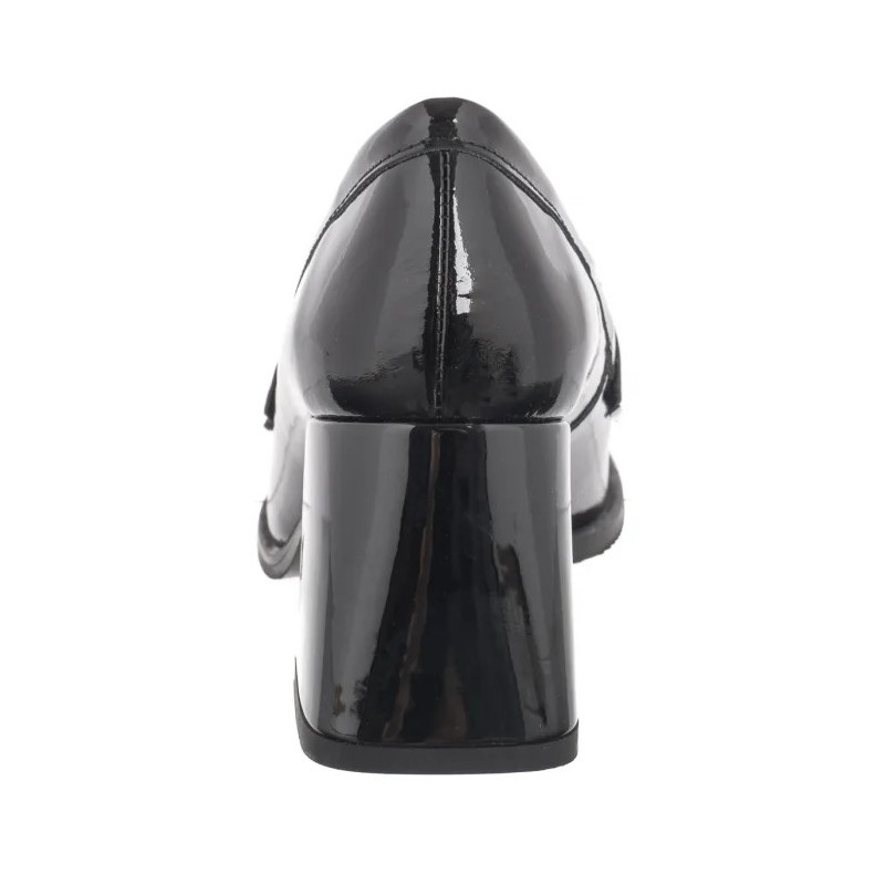 Wojas Czarne Lakierowane 46204-31 (WO207-a) shoes