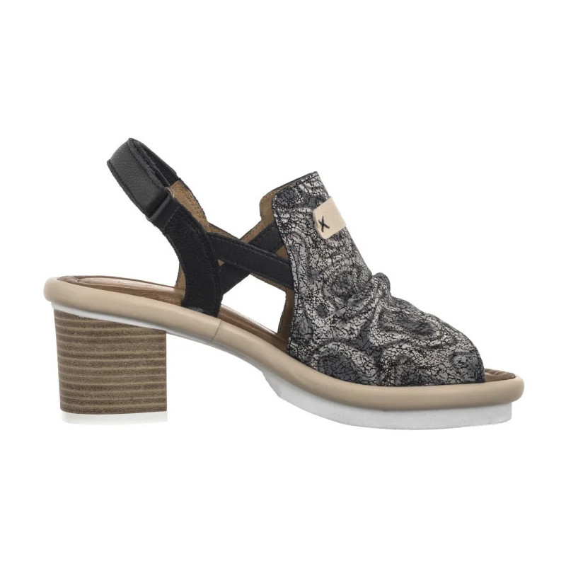 Maciejka Czarno-Beżowe 06830-01/00-1 (MA1316-a) bateliai