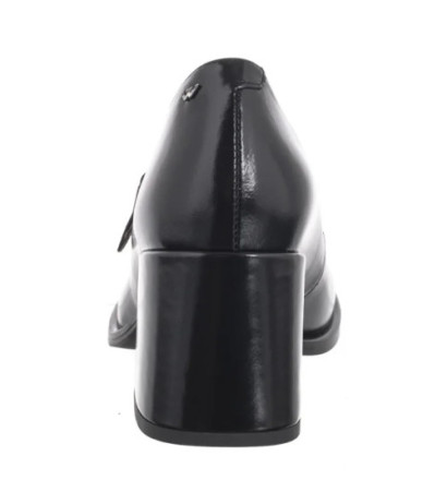 Wojas Czarne Lakierowane 35161-51 (WO264-a) kurpes