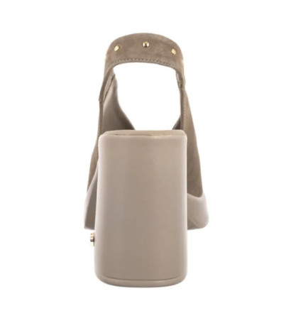 Karino Beżowe 5544/001-P (KN12-a) bateliai