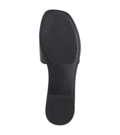 Tommy Hilfiger TH Logo Hardware Leather Mule Black FW0FW08806 BDS (TH1320-b) Naiste kingad/klappide klapid