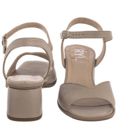 Ryłko Beżowe 4RG48_T_ _2TE (RY1059-a) bateliai