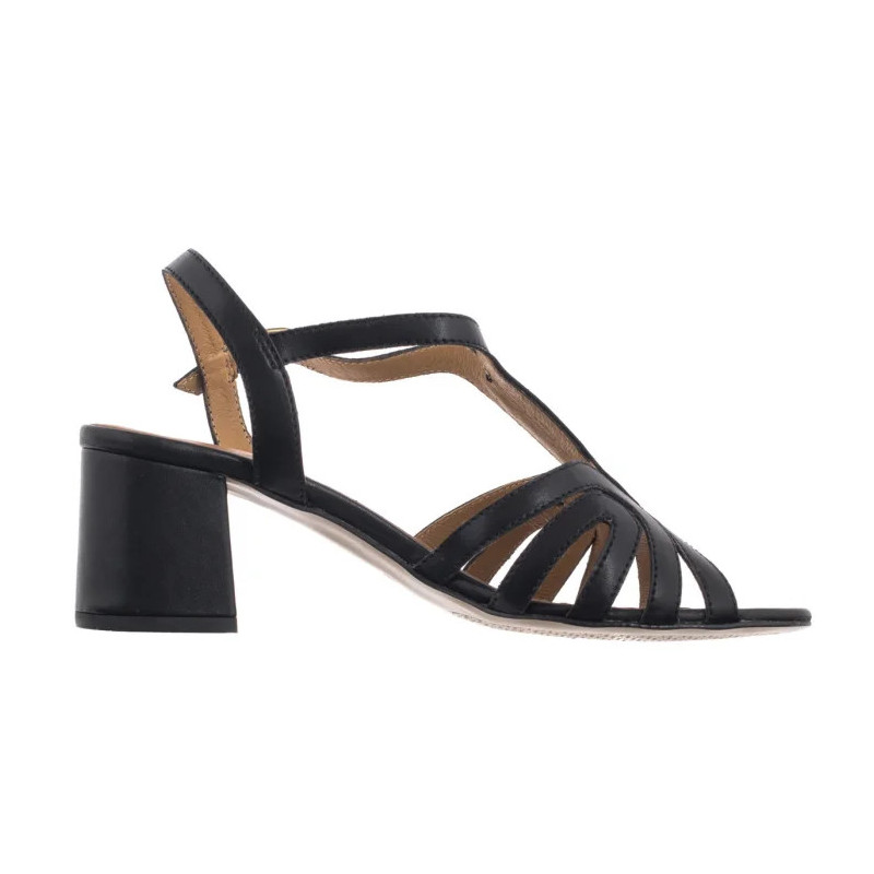 Maciejka Czarne 06948-01/00-1 (MA1398-a) bateliai