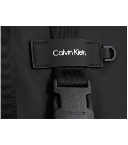 Calvin Klein Urban Repreve Clip Flatpack Ck Black K50K508702 BAX (CK110-a) käekott