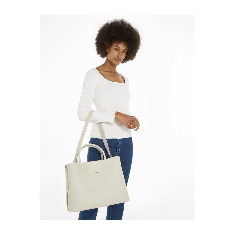 Calvin Klein Business Large Tote Saffiano DK Ecru/Sand Pebble K60K611674 PC4 (CK450-a) käekott