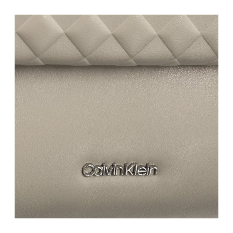 Calvin Klein Calvin Mini Quilt Camera Bag Dk Ecru K60K611884 PC4 (CK479-a) rokassoma