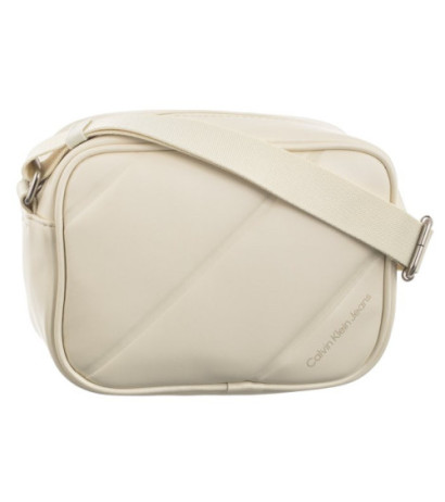 Calvin Klein Quilted Camera Bag 18 Papyrus K60K611821 YAN (CK488-b) käekott