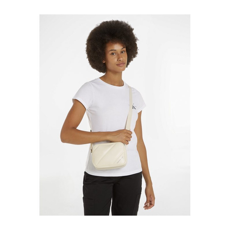 Calvin Klein Quilted Camera Bag 18 Papyrus K60K611821 YAN (CK488-b) rankinė