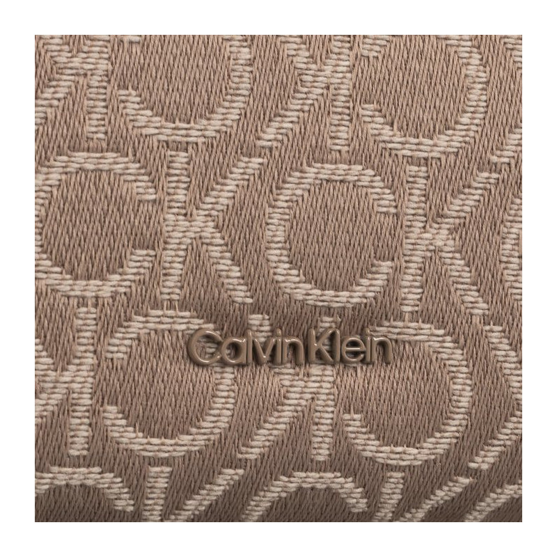 Calvin Klein CK Refine Conv Crossbody_JCQ Chanterelle Mono Jacquard K60K612151 0HE (CK517-a) rankinė