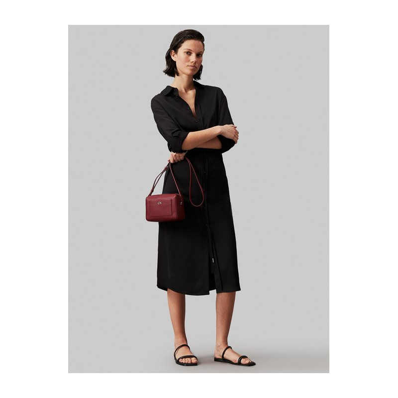 Calvin Klein CK Daily Camera Bag Pebble Biking Red K60K612274 XAI (CK522-c) rankinė