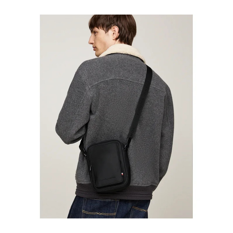 Tommy Hilfiger TH Repreve Mini Reporter AM0AM12688 BDS (TH1224-a) rankinė