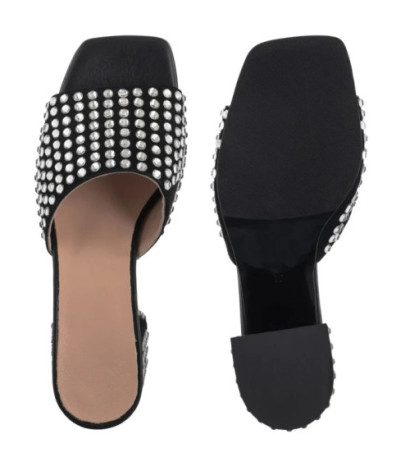 Nepeke Amin 033 (NP51-a) bateliai