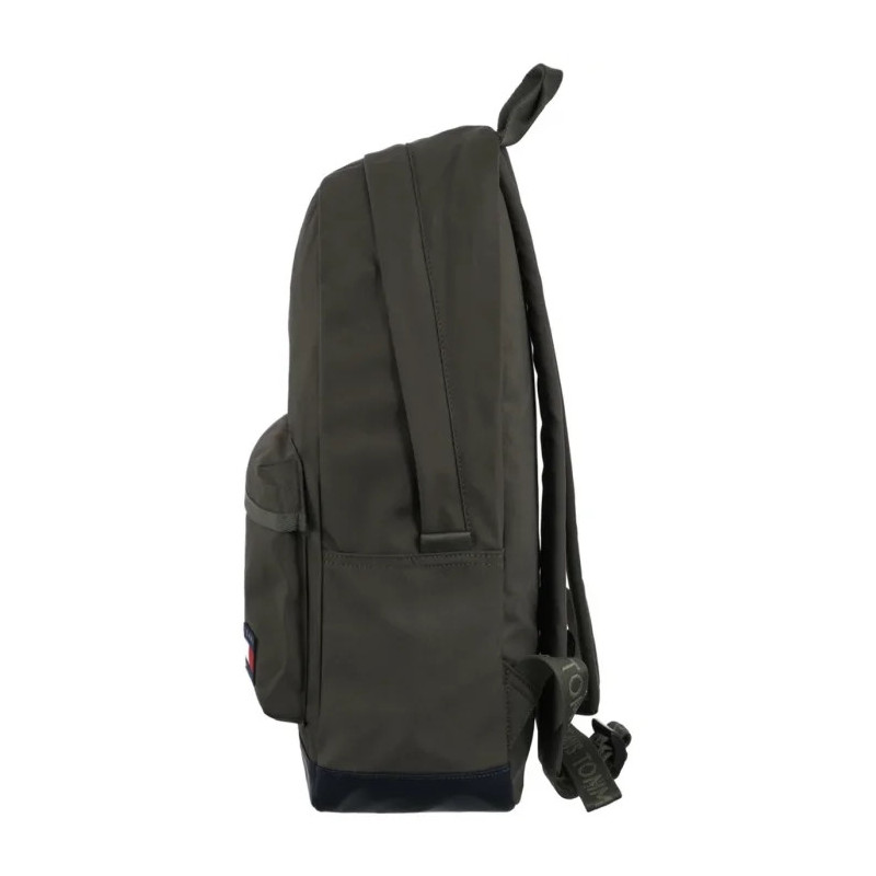 Tommy Hilfiger Tjm Ess Daily Dome Backpack AM0AM13400 MRH (TH1369-c) backpack