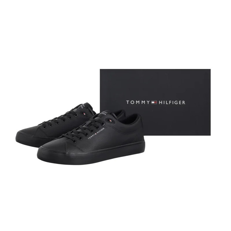 Tommy Hilfiger TH Hi Vulc Core Low Lth II Ess Black FM0FM05511 BDS (TH1346-b) sporta apavi