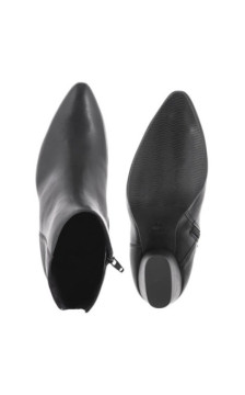 Ryłko Czarne F7VN8_T3 _WD8 (RY1179-a) batai