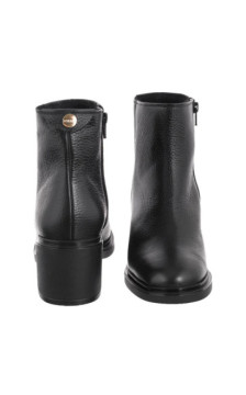 Ryłko Czarne B5VH8___ _UW9 (RY1181-a) batai