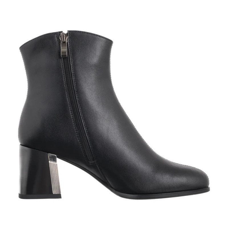 Maciejka Czarne K7203-01/00-8 (MA1446-a) kurpes