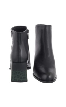 Artiker Czarne 57C0007 (AR194-a) batai