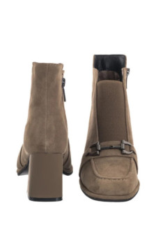 Artiker Beżowe 57C0221 (AR196-a) batai