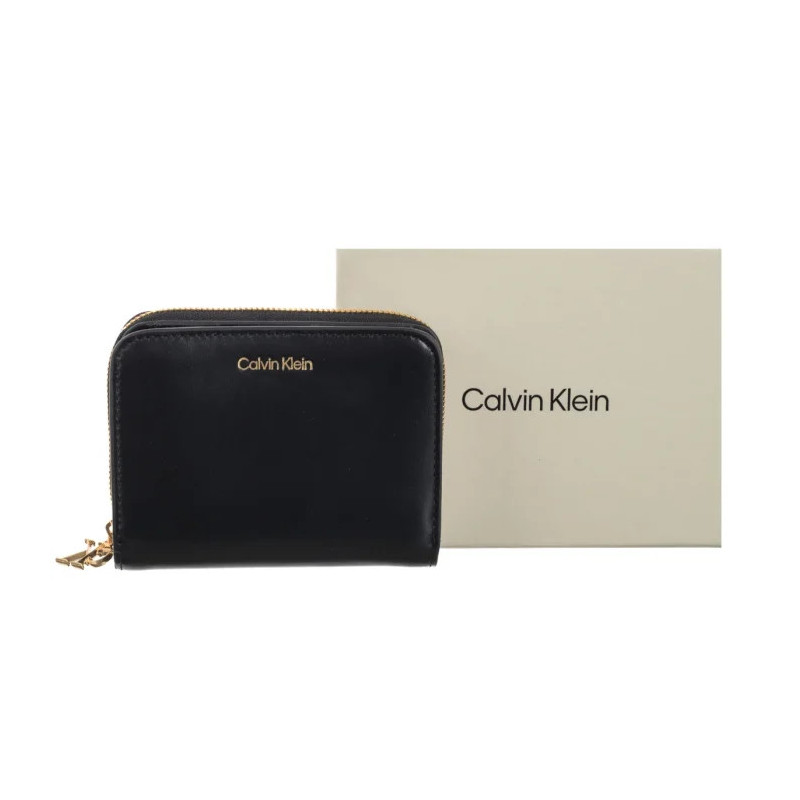 Calvin Klein CK Medium Flap Zip Around Black LV04F1075G UB1 (CK706-a) käekott