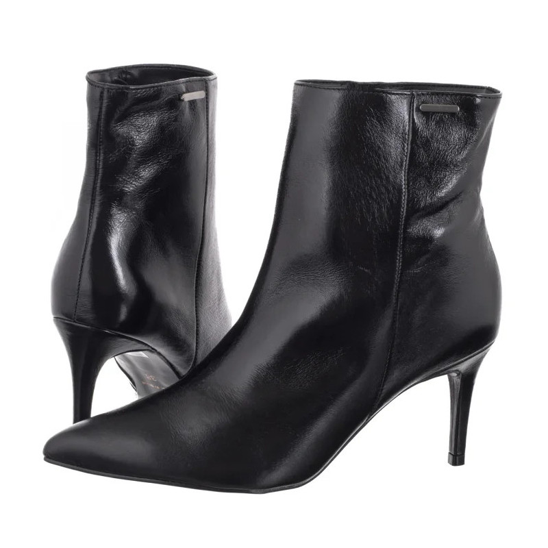 Nepeke Danka Preto (NP60-a) shoes