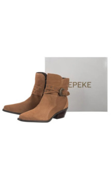 Nepeke Esed Castanho (NP63-a) kurpes