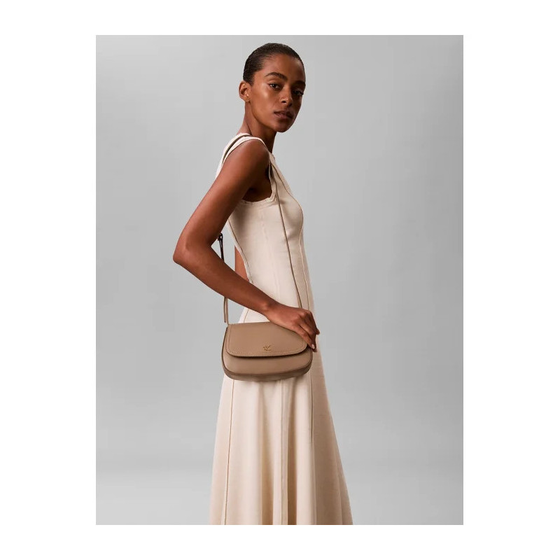 Calvin Klein CK Flap Camera Bag LV04F3421G VFU (CK724-b) rokassoma