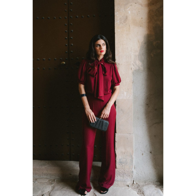 S421 Kombinezon z wiązaną kokardą - bordowy