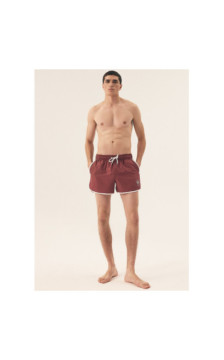 Henderson peldkostīmi