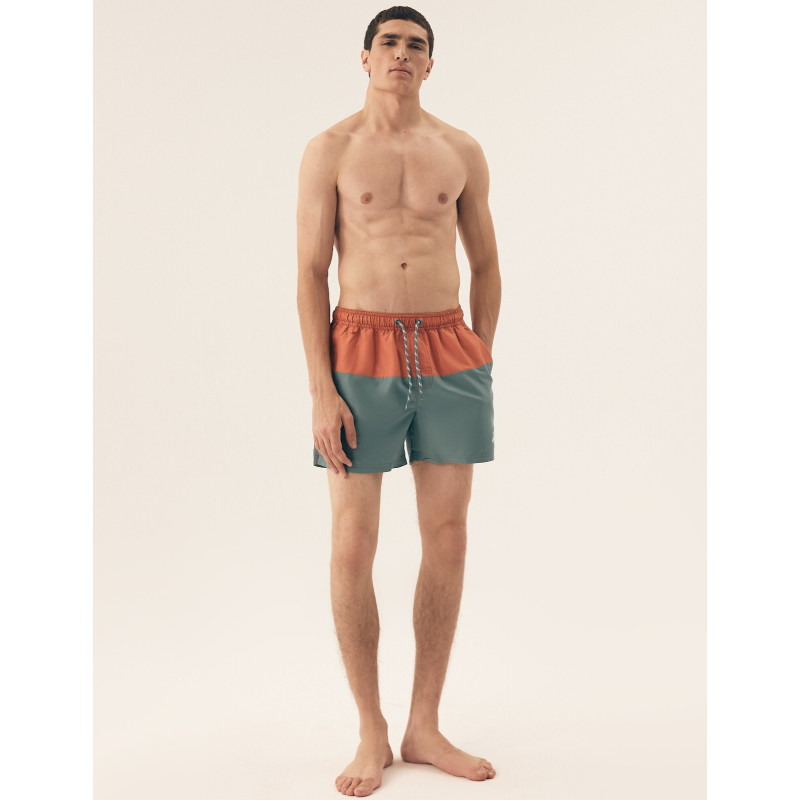 Henderson peldkostīmi