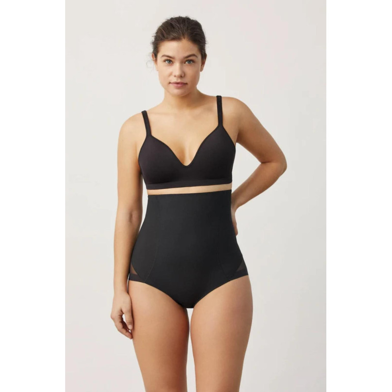 Ysabel Mora novājēšanas biksītes