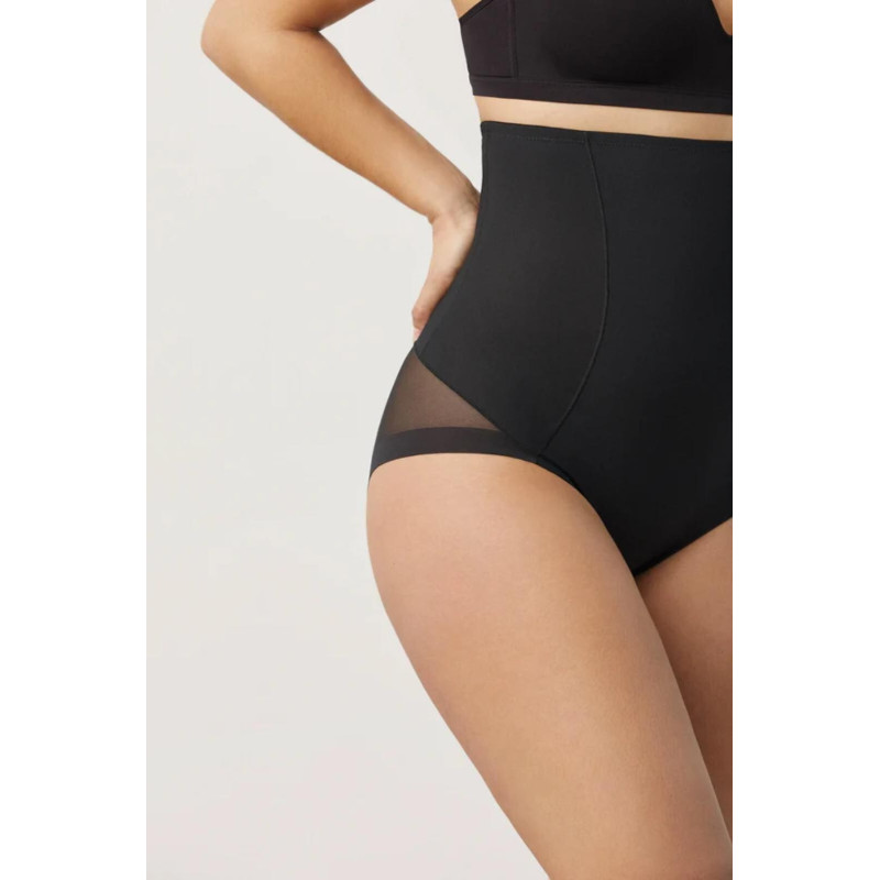 Ysabel Mora novājēšanas biksītes