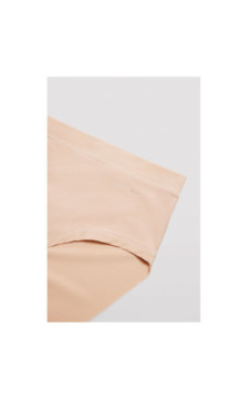 Ysabel Mora kelnaitės