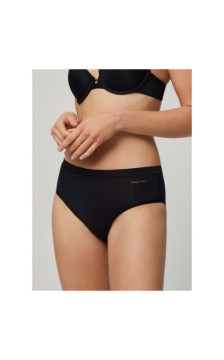 Ysabel Mora kelnaitės