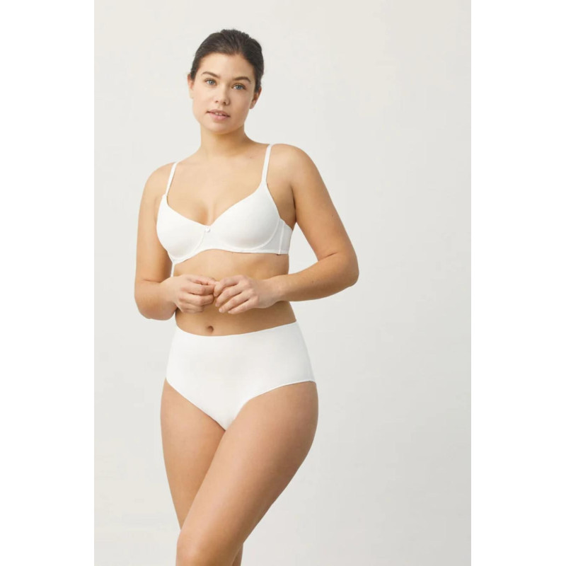 Ysabel Mora apakšbiksītes