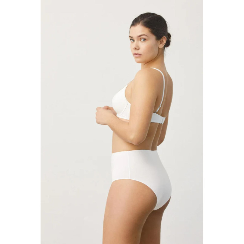 Ysabel Mora apakšbiksītes