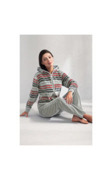 Luna ikdienas uzvalks