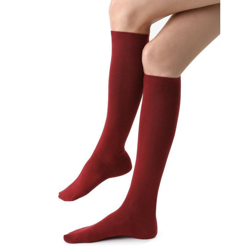 Steven kokvilnas zeķes līdz ceļiem